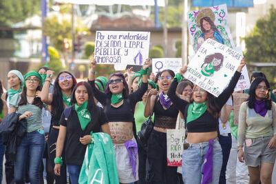Puebla, en el tercer sitio de mujeres que viajan a la CDMX para abortar