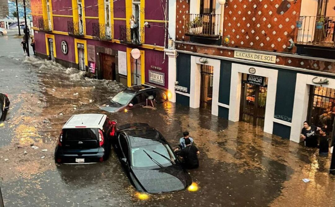 El bulevar 5 de mayo fue una de las zonas más afectadas por inundaciones | Foto: Redes sociales