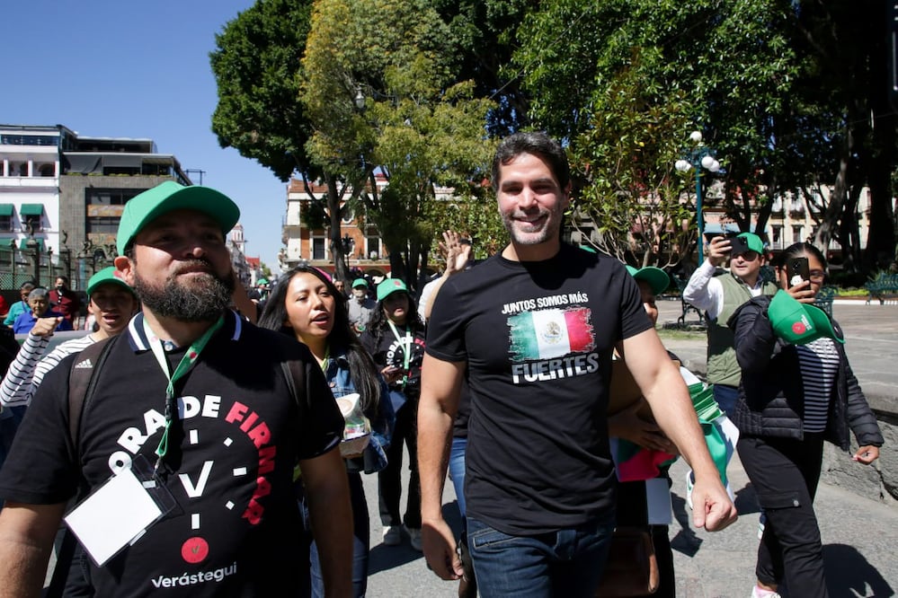 Eduardo Verástegui reúne firmas para buscar una candidatura independiente | Foto: Agencia Es Imagen para El Universal Puebla
