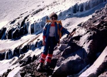 La mujer que se convirtió en leyenda al dormir en el cráter del Popo