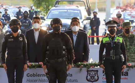 Barbosa y Lalo Rivera entregan 155 patrullas con nueva imagen