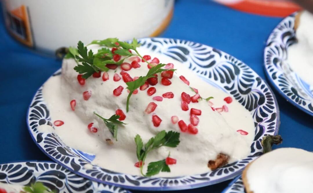 El tradicional chile en nogada ha obtenido logros internacionales | Foto: Agencia Es Imagen para El Universal Puebla