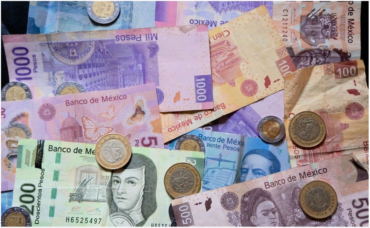 Tras Grito, peso toca peor nivel en septiembre