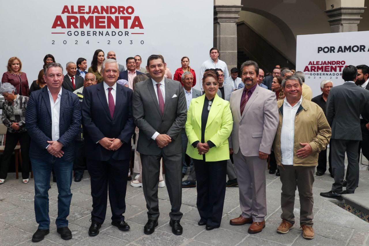 El ISSSTEP y COBAEP ya tienen a sus nuevos titulares | Foto: EsImagen