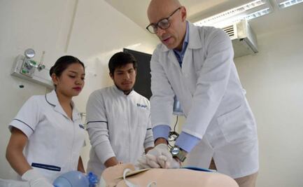 Facultad de Enfermería BUAP obtiene certificación internacional en atención de emergencias y RCP