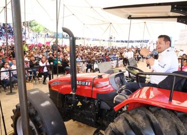 Con apoyos históricos al campo, gobierno estatal impulsa producción agrícola en Cuautempan