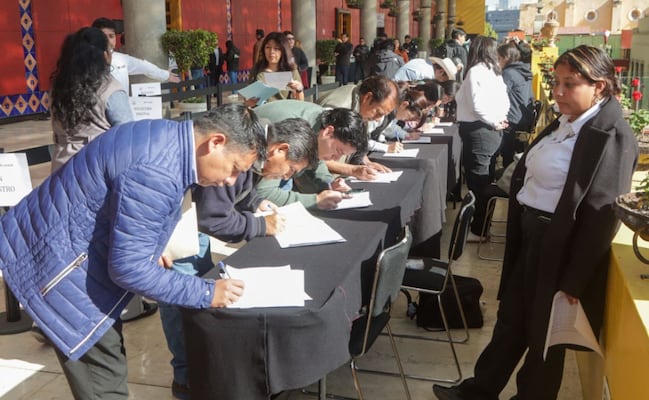 Feria de Empleo en Puebla ofreció 7 mil vacantes en más de cien empresas 
