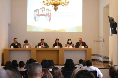 Personal del Congreso de Puebla recibe capacitación en materia electoral