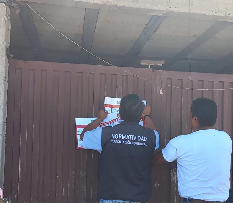 Personal del Ayuntamiento de Puebla colocó sellos de clausura en diversos negocios | Fotos Ayuntamiento de Puebla