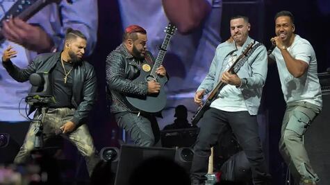 Conoce los precios de preventa para Aventura y Romeo Santos en Puebla