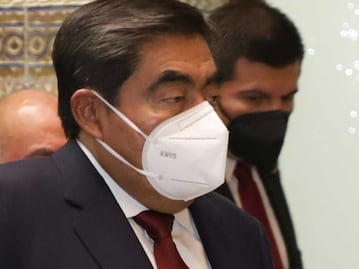 Barbosa anuncia regulación para Uber y Didi