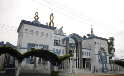 ¿Qué político poblano apoyó y es creyente del controvertido culto de La Luz del Mundo?