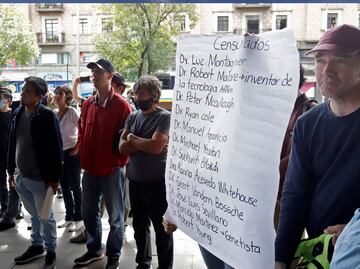 Antivacunas en Puebla marchan en medio de tercera ola de Covid