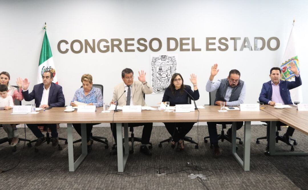 Avala Comisión del Congreso Leyes de Ingresos de 42 municipios para el Ejercicio Fiscal 2026 | Foto: Congreso del Estado