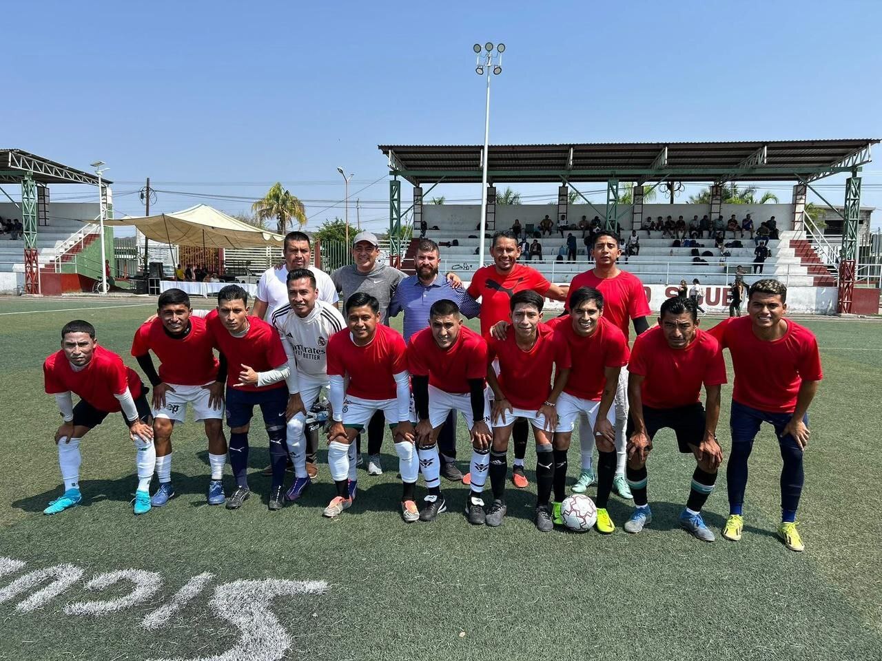 Concluye con éxito Torneo Intermixteco organizado por diputado Eduardo Castillo