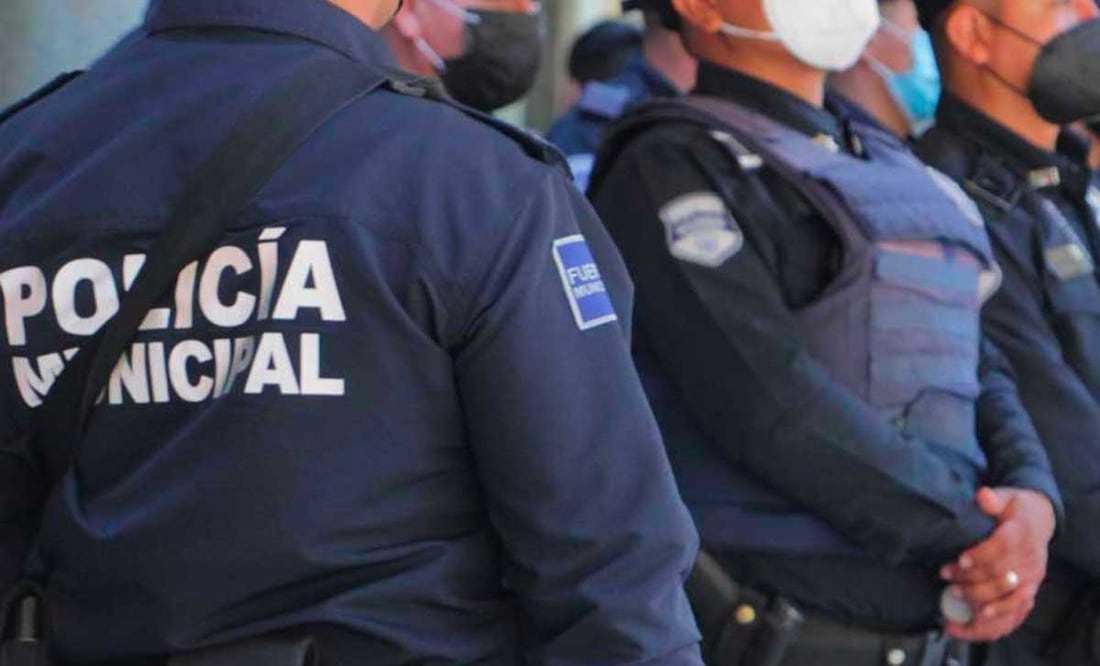 Las insignias de los policías no son un adorno, sirven para identificarlos | Foto: Agencia Es Imagen para El Universal Puebla
