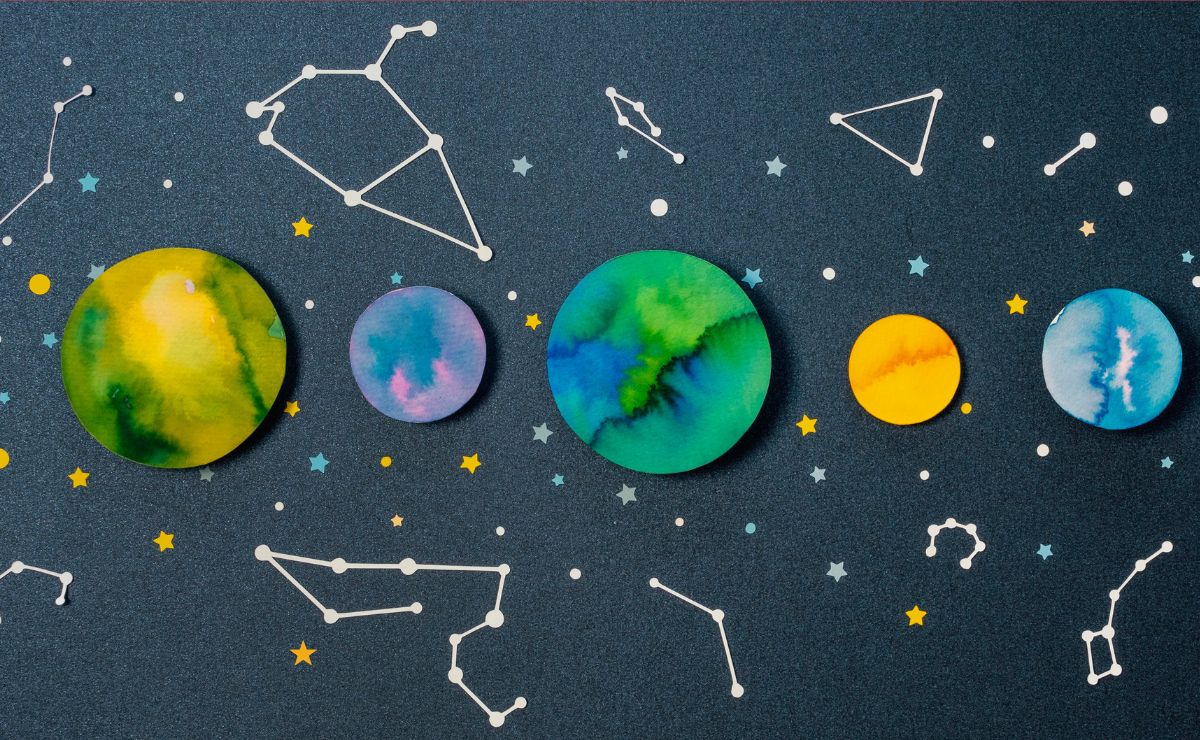 En 2025 no te puedes perder la espectacular alineación planetaria / Freepik