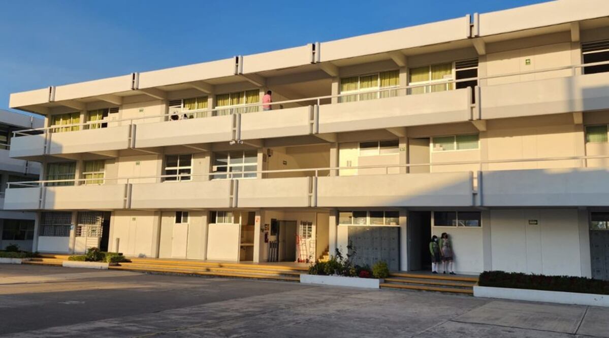 Los alumnos de bachillerato del BINE tomarán clases en línea |Foto BINE