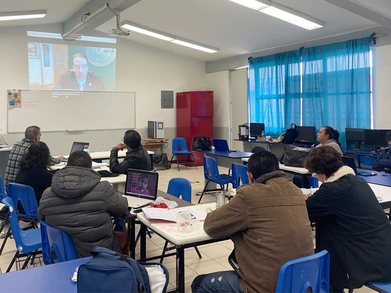 A través de este proceso, se busca seleccionar a los mejores profesionales comprometidos con la formación de los estudiantes en el ámbito de la educación básica.
Foto: Producción El Universal Puebla