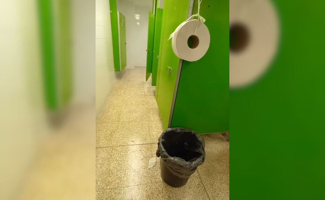 Los baños de Aurrerá de Plaza Dorada fueron los peores calificados | Foto: TikTok Javi Corona