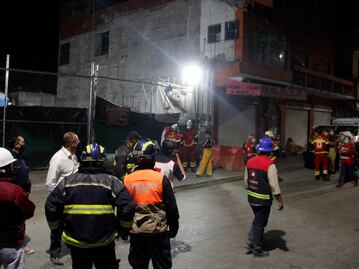 Concluye Cruz Roja rescate de cuerpos tras derrumbe en Texmelucan