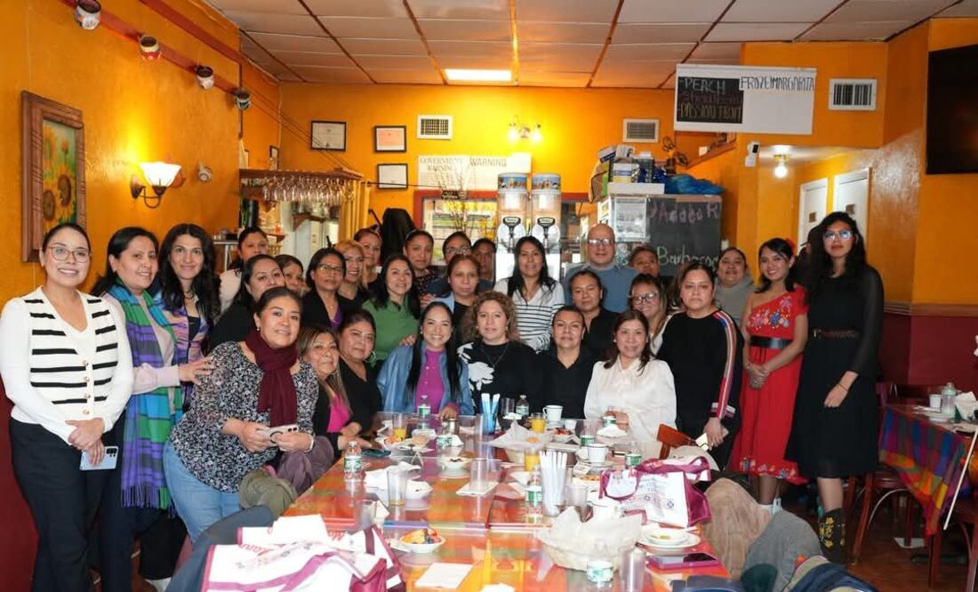La senadora se reunió con mujeres migrantes en Nueva York | Foto: Especial