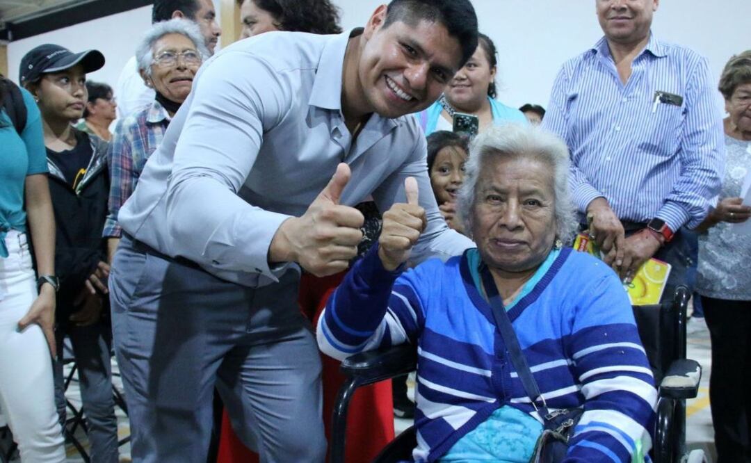 Omar Muñoz, alcalde electo de Cuautlancingo, asistió al tercer ejercicio democrático en la Reserva Territorial | Foto: Especial