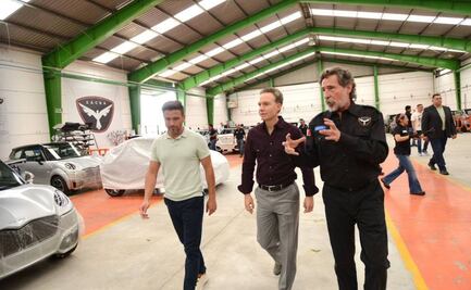 Manuel Velasco apoya la producción de autos eléctricos que se genera en Puebla 