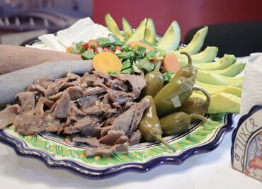 Duelo de cecinas, compiten la de Atlixco, en Puebla y la de Yecapixtla, en Morelos