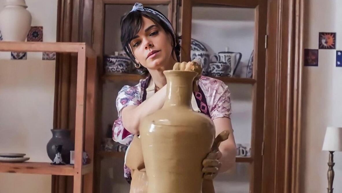 Imágenes tomadas del Instagram oficial de "Mujer de nadie"