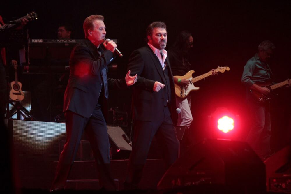 Emmanuel y Mijares se presentarán en Puebla el 26 de abril | Foto: EsImagen