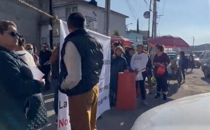 VIDEO. Bloquean paso al Instituto D’Amicis; vecinos exigen libre tránsito en Momoxpan