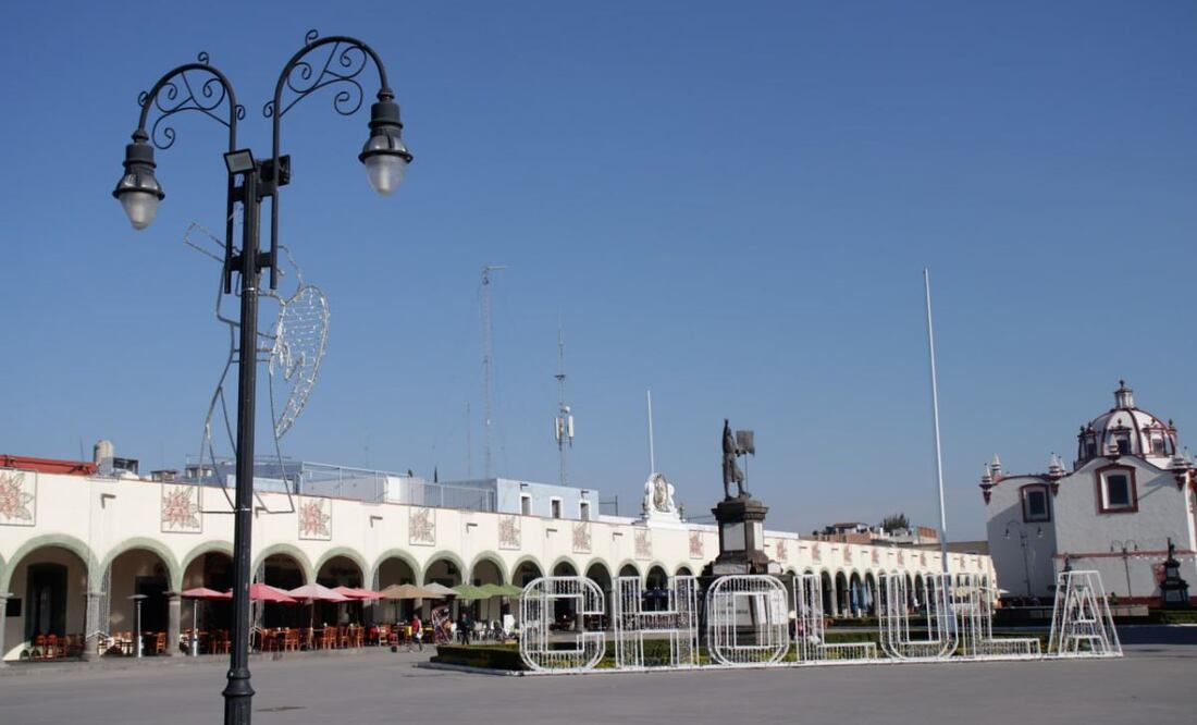 Durante años no se brindó un mantenimiento adecuado a la Plaza de la Concordia, por lo que se busca cambiar su imagen. | Foto: Agencia Es Imagen para El Universal Puebla