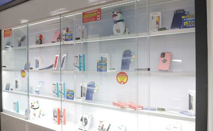 Asaltan por segunda ocasión local de celulares en el Centro Histórico