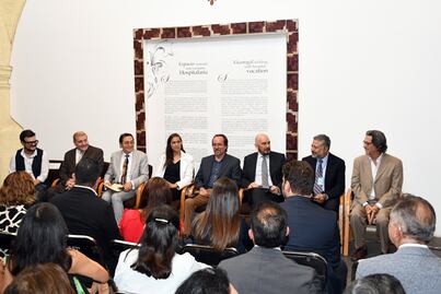 Inauguran la exposición “El rostro del autor” en la BUAP