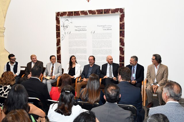 Inauguran la exposición “El rostro del autor” en la BUAP