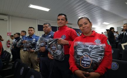 Abanderan SSP y UCIPS a delegación poblana para juegos latinoamericanos de policías y bomberos