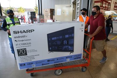 Televisores y computadoras bajan de precio a una semana del Buen Fin 2022