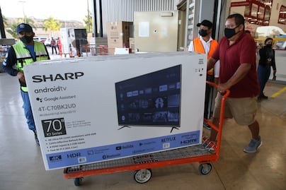 Televisores y computadoras bajan de precio a una semana del Buen Fin 2022