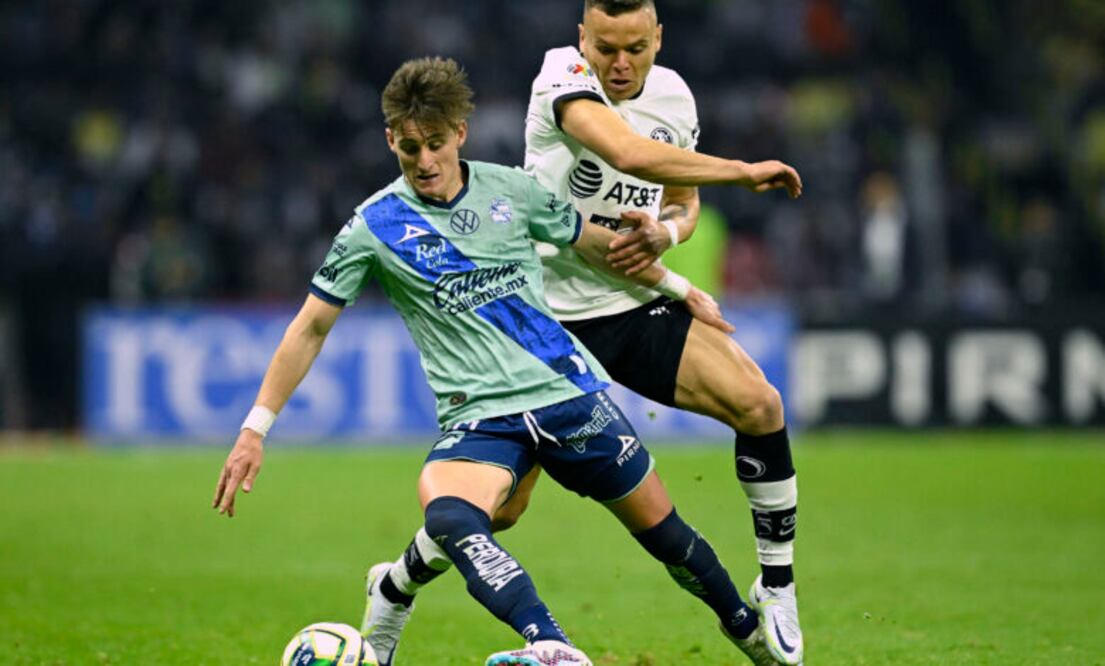 Por otro lado, el entrenador jalisciense mencionó que el equipo está en buena forma, a pesar del considerable esfuerzo realizado en los entrenamientos. 

Foto: Producción El Universal Puebla