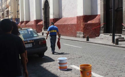 Planea Ayuntamiento quitar a franeleros del Centro Histórico de Puebla