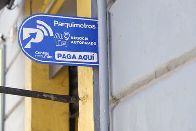 Programa de parquímetros ya opera en las calles 14 y 16 Oriente-Poniente del centro de Puebla