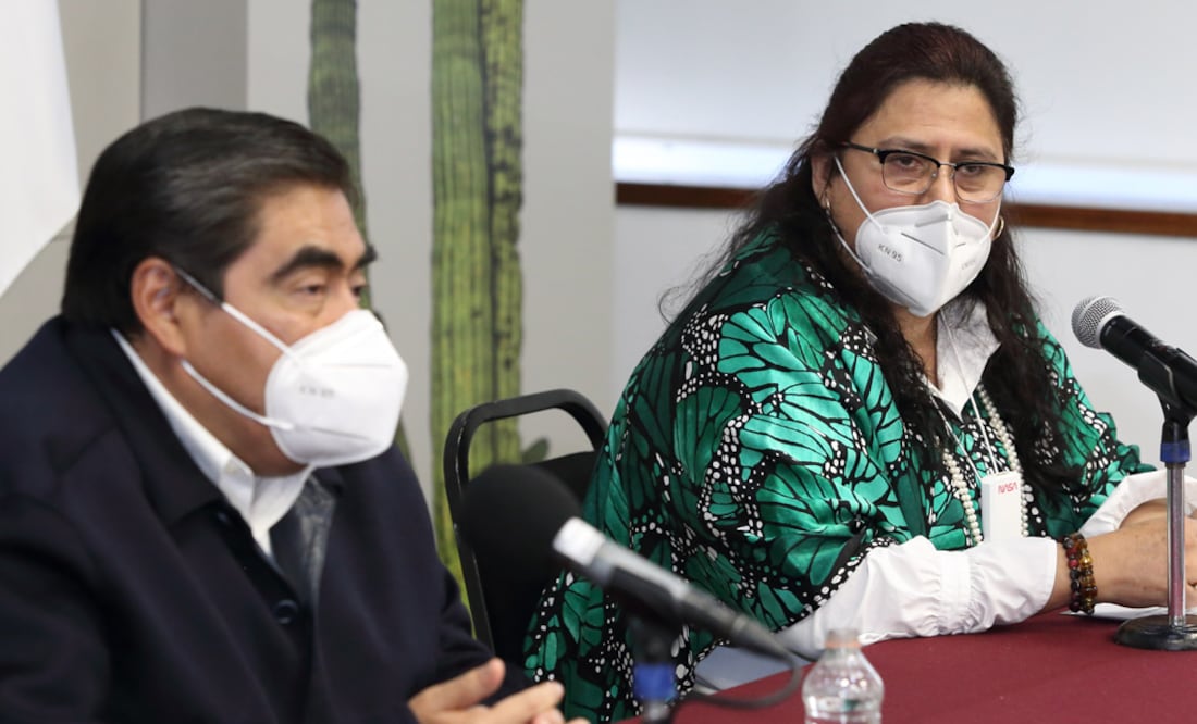 Miguel Barbosa Huerta y su esposa, Rosario Orozco. Foto: Agencia Enfoque para El Universal Puebla