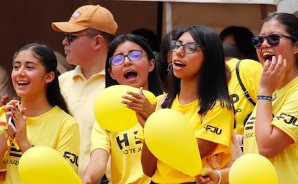 Marchan por la prevención del suicidio y depresión en Puebla