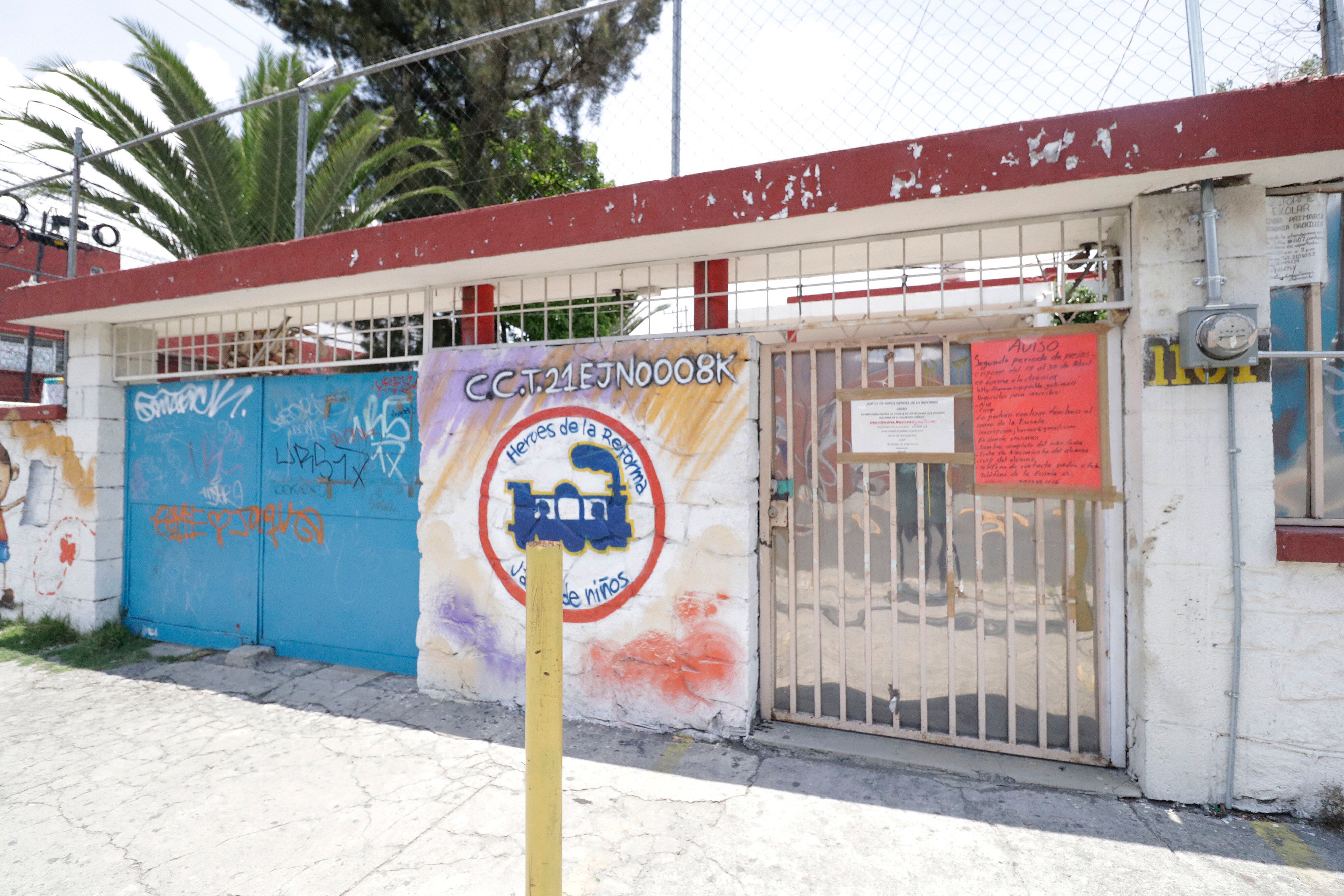 Regreso a clases en Puebla. 4 mil escuelas serán rehabilitadas