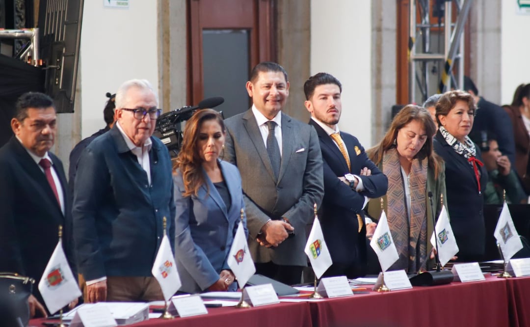 El gobernador Alejandro Armenta rindió protesta como integrante del Consejo Nacional de Protección Civil | Foto: Gobierno del Estado