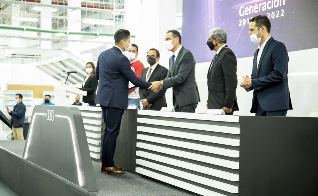 La quinta generación de aprendices de Audi se graduó tras tres años de programa. Foto: Audi