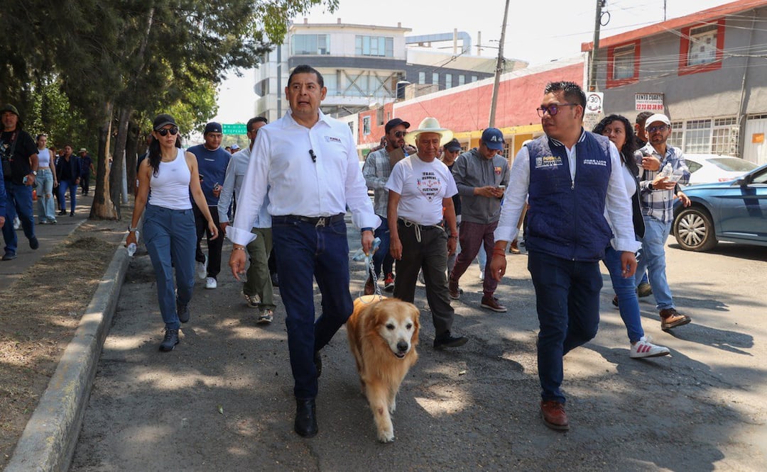 El gobernador Armenta encabezó una faena comunitaria I Foto: EsImagen