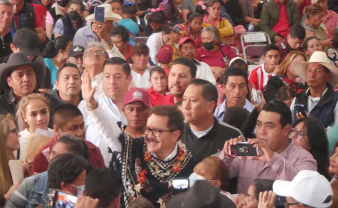 Ignacio Mier Velazco se reunió con simpatizantes en Tlatlauquitepec | Foto: Especial