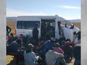 Detectan a 49 migrantes hacinados en una combi frente a Audi